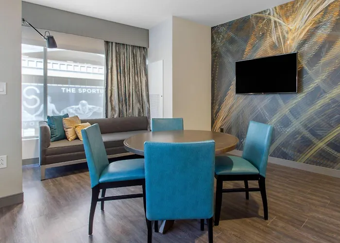 Cambria Downtown-Center CityAlbergo